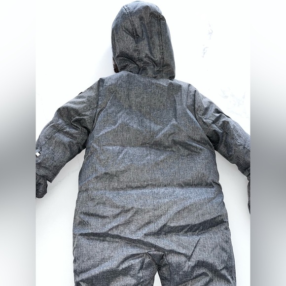 Canadiana Infants' Hooded Snowsuit bundle - Picture 7 of 12